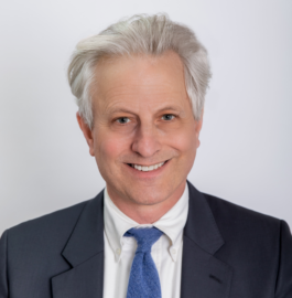 dr david russian ceo of western washington medical group pulmonologist and sleep medicine specialist everett wa 